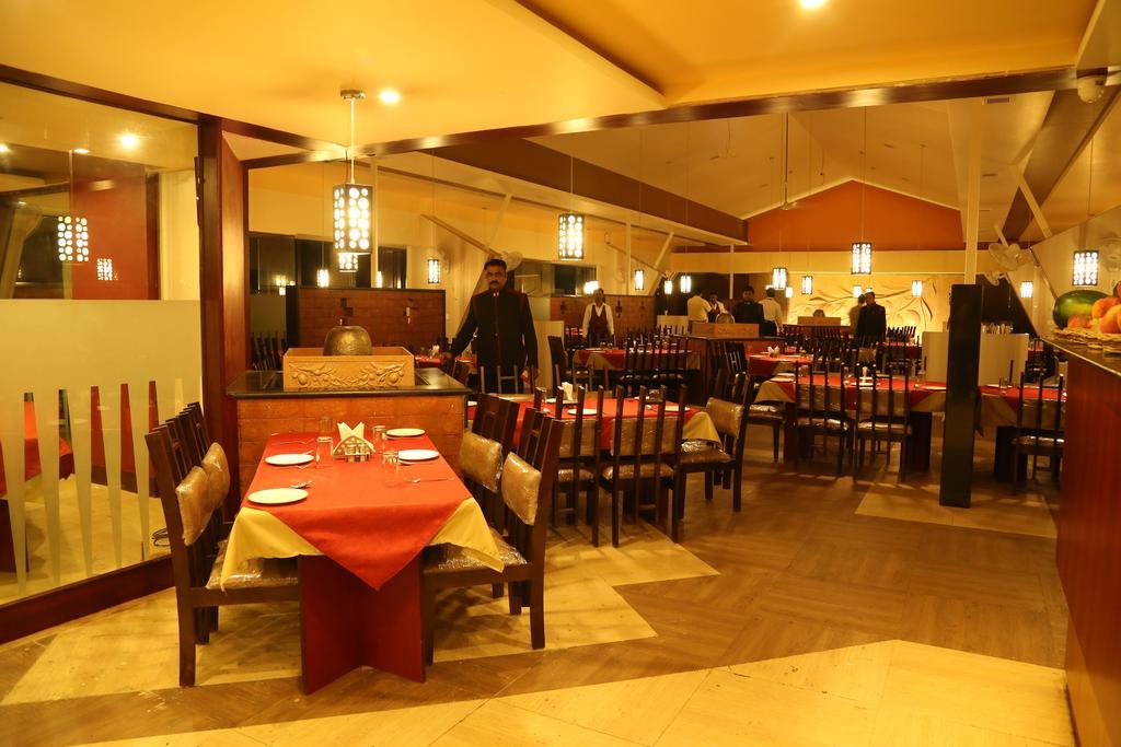 Hotel Metropolis Hubli Exterior photo